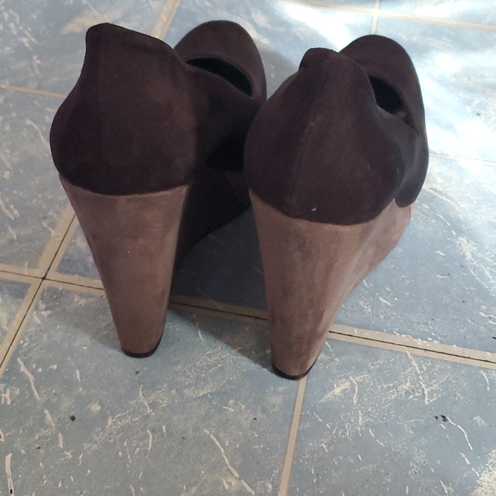 Wedges - Picture 3 of 4